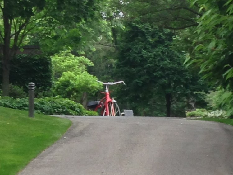 giant tricycle in village of franklin mi why? 